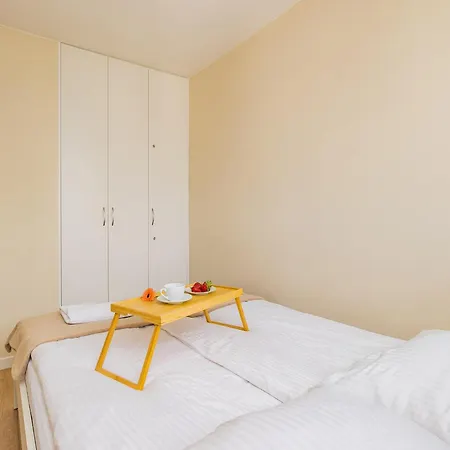 Shortstaypoland Zelazna B162 Warsaw Exterior photo